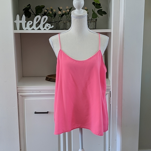 No Boundaries Tops - Hot Pink Top